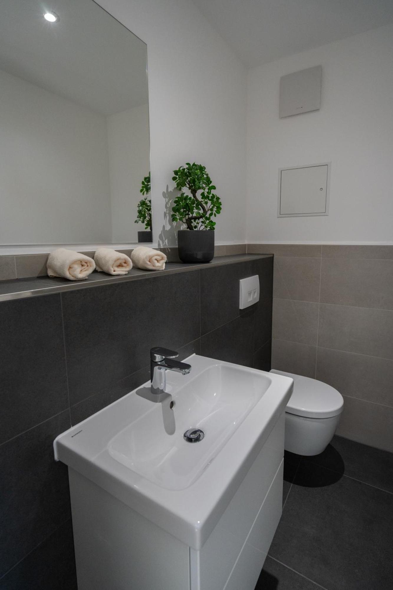 Supreme City Dream Mit Terrasse Und Parkplatz - 110M² Dresda Esterno foto